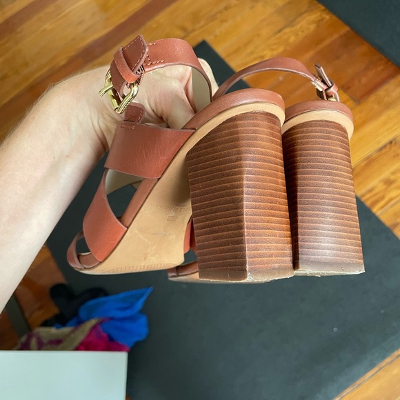 Cole haan cushioned heels sz 6.5 - Picture 12 of 12